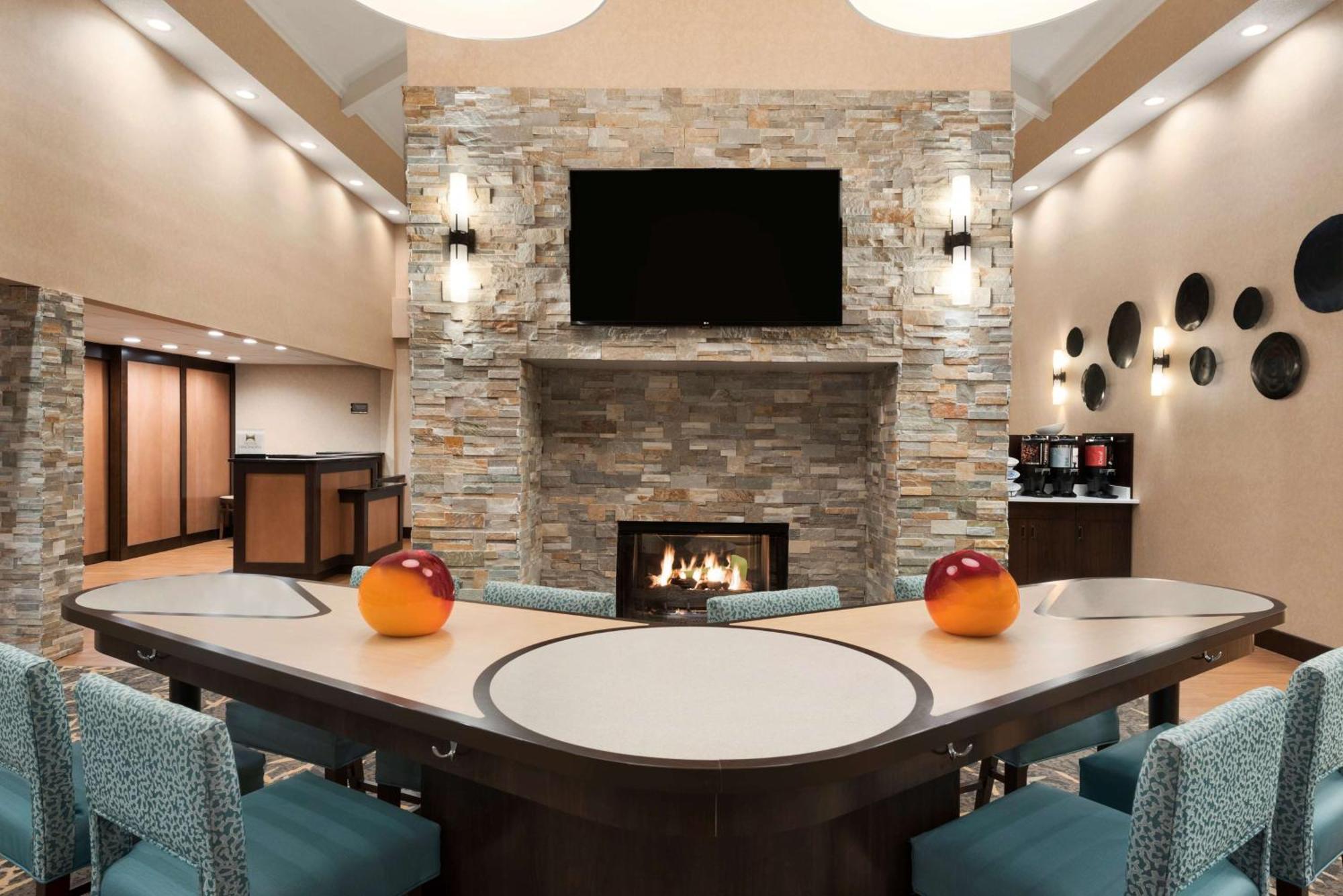 Homewood Suites By Hilton Columbus-Hilliard Exterior photo